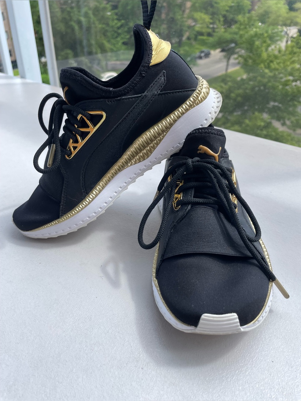 Puma Tsugi Apex Jewel Black Gold Ignite Sneakers Women’s Size 6 EU 36